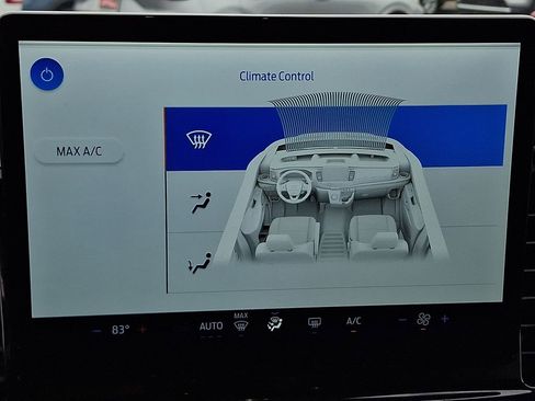 Used 2024 Ford Transit 350 XLT image 15