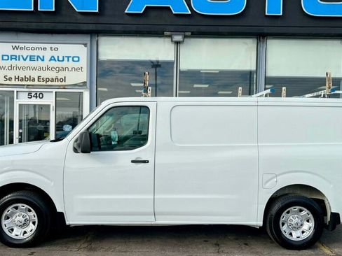 Used 2013 Nissan NV 2500 SV w/ Technology Pkg image 2