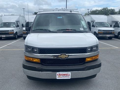 New 2025 Chevrolet Express 3500 w/ Power Convenience Package image 14