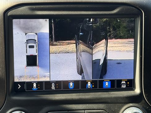 Used 2021 GMC Sierra 1500 AT4 w/ AT4 Premium Package image 15