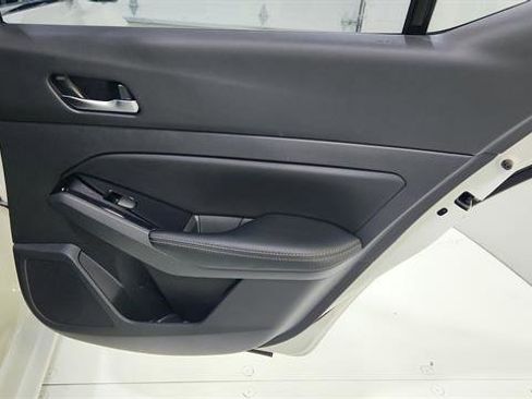 Used 2024 Nissan Altima 2.5 SL image 35