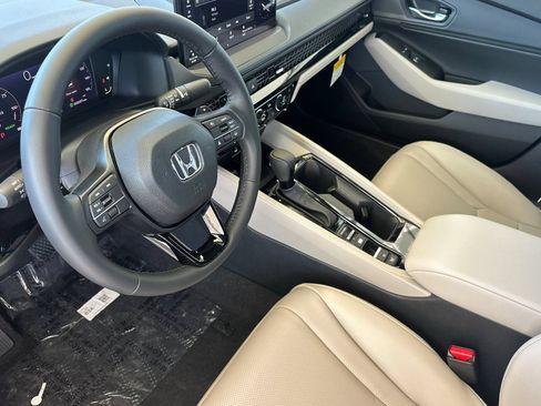 New 2026 Honda Accord EX-L image 10