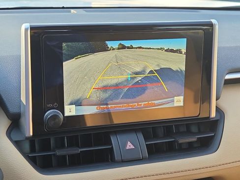 Used 2025 Toyota RAV4 LE FWD image 22