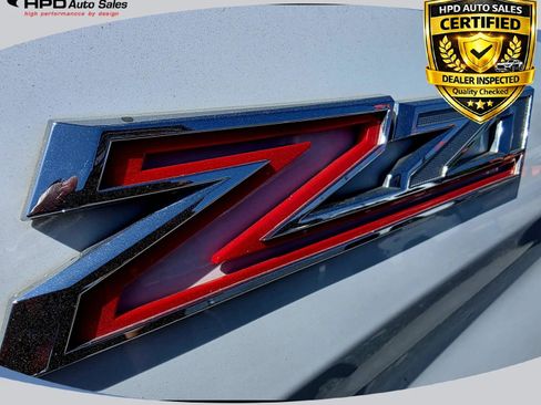 Used 2020 Chevrolet Silverado 1500 RST w/ Texas Edition AWD/4WD image 21