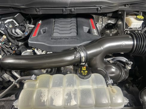Used 2023 Ford F150 Raptor AWD/4WD image 28