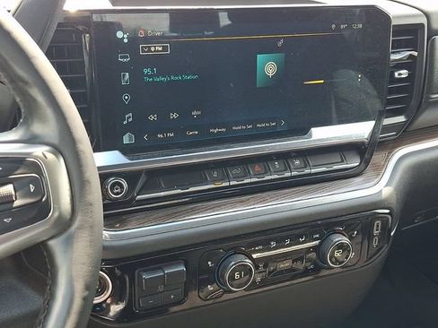 Used 2024 Chevrolet Silverado 2500 LT w/ Convenience Package AWD/4WD image 19