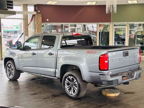 Used 2022 Chevrolet Colorado Z71 AWD/4WD image 12