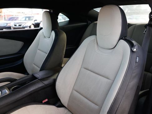 Used 2014 Chevrolet Camaro LT image 6
