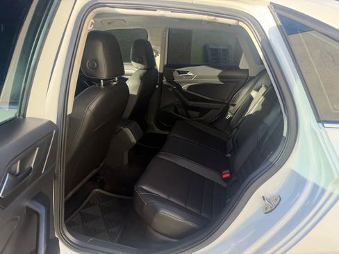 Used 2021 Volkswagen Jetta SE image 28