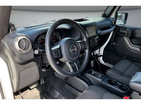 Used 2012 Jeep Wrangler Sport AWD/4WD image 16