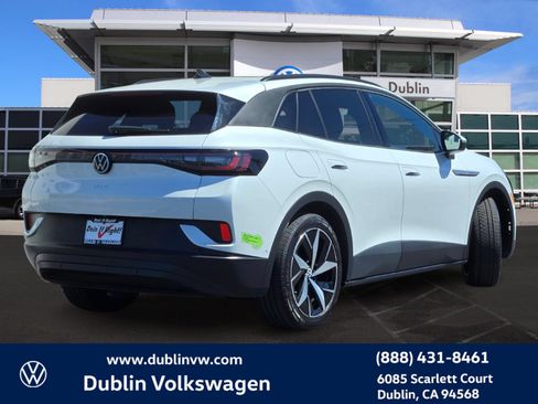 Used 2023 Volkswagen ID.4 Pro S RWD image 4