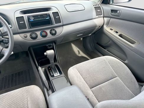 Used 2003 Toyota Camry LE image 26