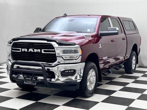 Used 2021 RAM 2500 Big Horn w/ Level B Equipment Group AWD/4WD image 4