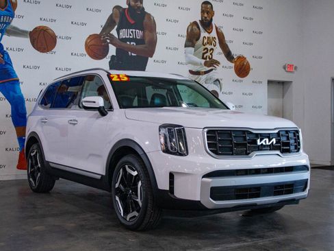 Used 2025 Kia Telluride S AWD/4WD image 20