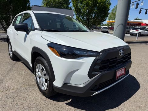New 2026 Toyota Corolla Cross L AWD/4WD image 2