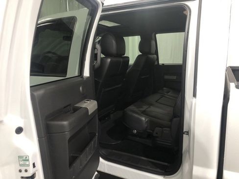 Used 2016 Ford F250 Lariat w/ Lariat Ultimate Package image 9