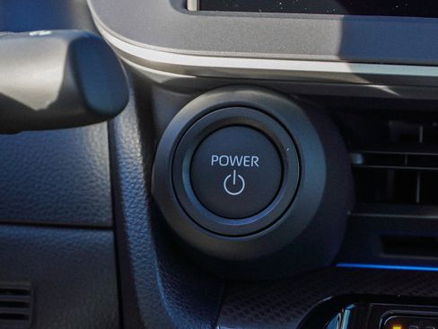 New 2026 Toyota Prius XLE image 36