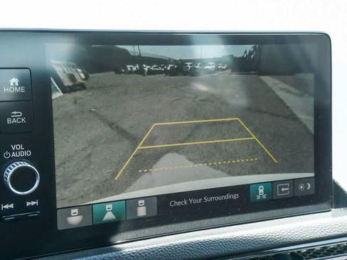 Used 2022 Honda Civic Touring image 23