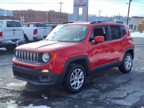 Used 2016 Jeep Renegade Latitude w/ Popular Equipment Group image 5