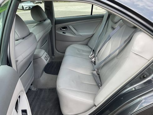 Used 2009 Toyota Camry Hybrid FWD image 25