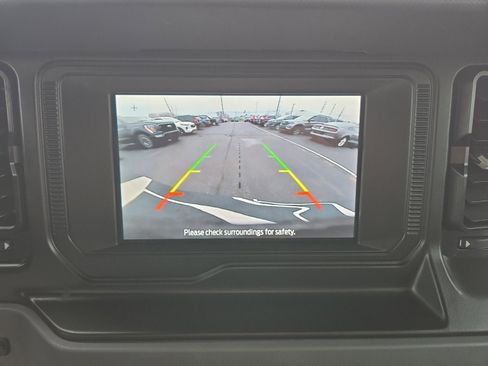 Certified 2023 Ford Bronco 4-Door AWD/4WD image 17