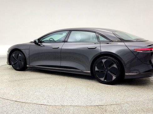 Used 2024 Lucid Air Touring image 7