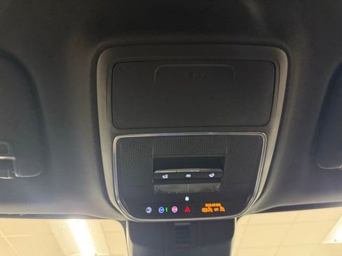 New 2026 Chevrolet Traverse High Country image 22