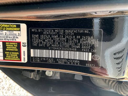 Used 2025 Toyota Camry LE FWD image 34