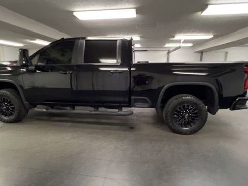 Certified 2021 Chevrolet Silverado 2500 LTZ w/ LTZ Plus Package AWD/4WD image 5