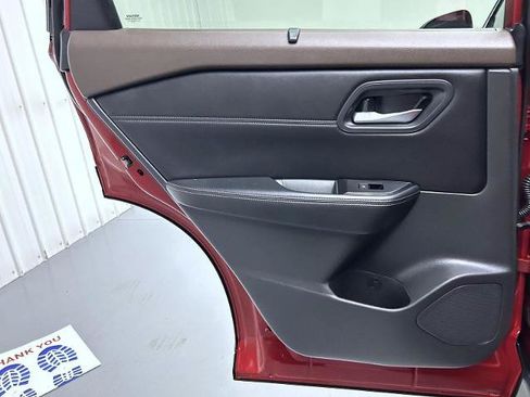 Certified 2023 Nissan Rogue SV w/ SV Premium B Package AWD/4WD image 20