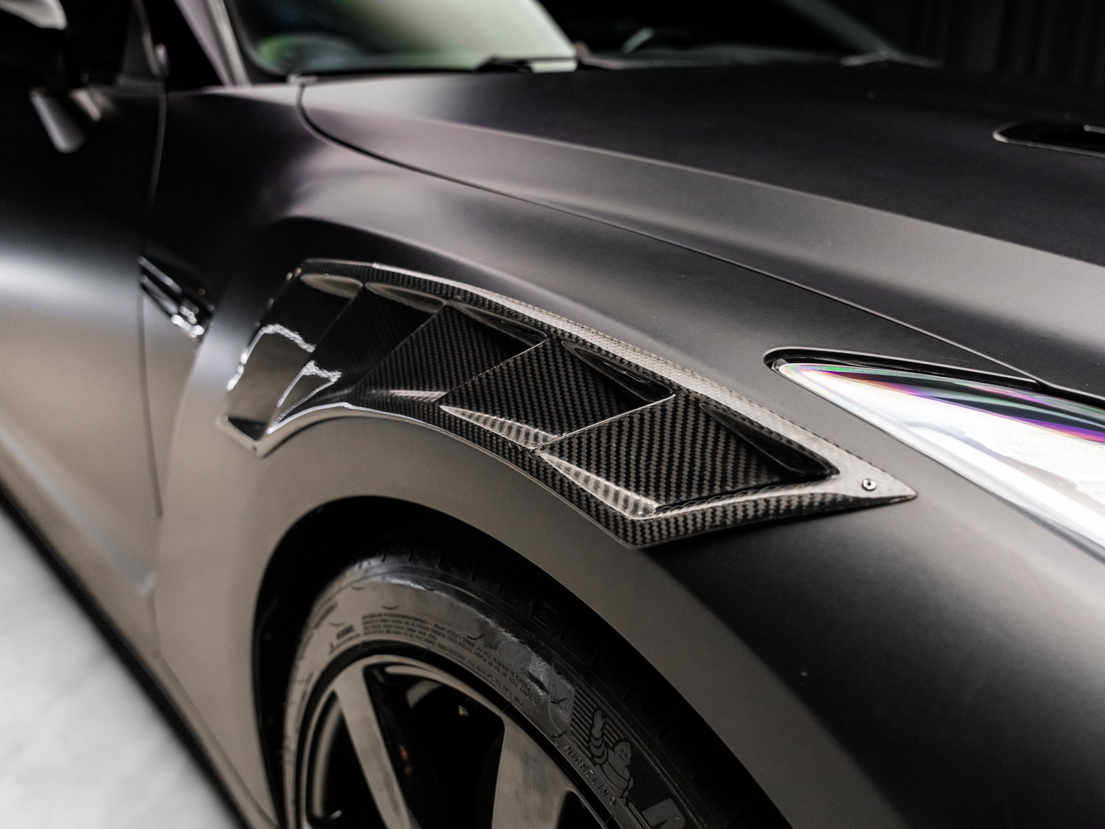 Used 2009 Nissan GT-R Premium AWD/4WD image 20