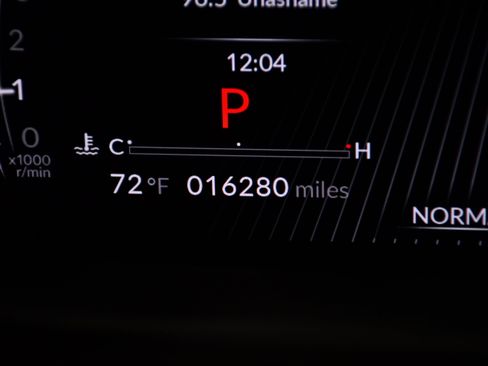Certified 2025 Acura MDX SH-AWD w/ Technology Package image 17