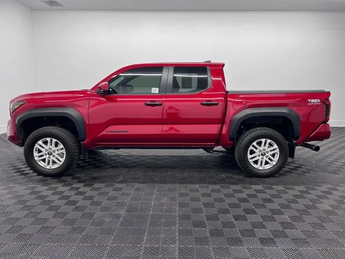 Used 2024 Toyota Tacoma TRD Off-Road AWD/4WD image 2