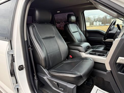 Used 2017 Ford F250 Lariat w/ Lariat Ultimate Package image 20