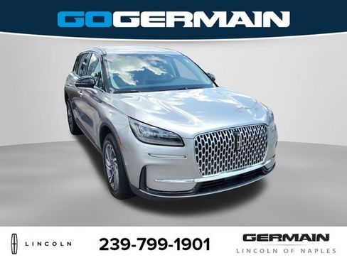 Certified 2023 Lincoln Corsair AWD w/ Equipment Group 101A image 5
