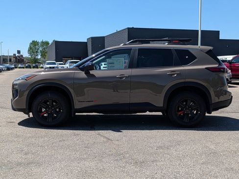 New 2026 Nissan Rogue SV AWD/4WD image 4