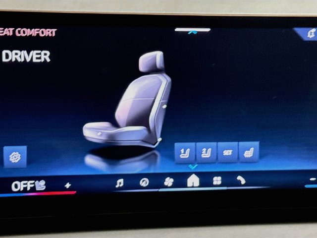 Used 2025 BMW X3 xDrive30i w/ M Sport Package AWD/4WD image 19