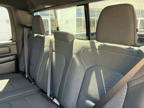 New 2026 RAM 1500 Express AWD/4WD image 19
