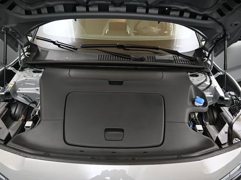 New 2026 Volvo EX30 Cross Country Ultra image 10