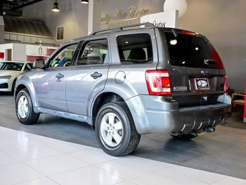 Used 2010 Ford Escape XLT AWD/4WD image 7