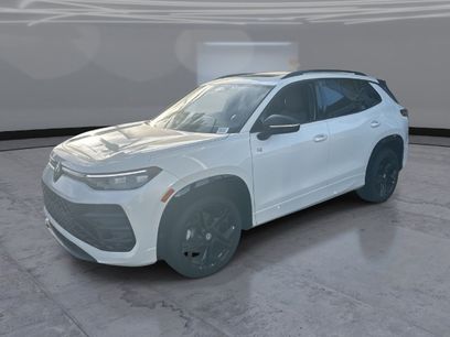 New 2026 Volkswagen Tiguan SE R-Line
