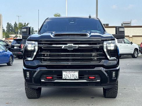 Used 2025 Chevrolet Silverado 2500 LTZ w/ Trail Boss Package image 2