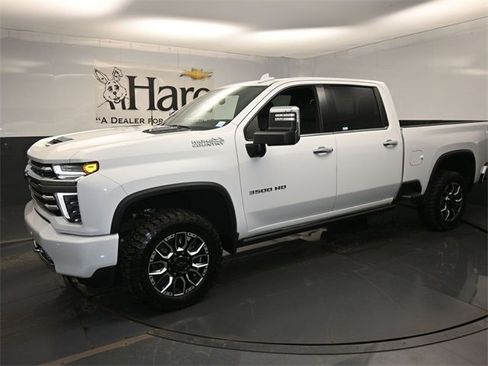Used 2022 Chevrolet Silverado 3500 High Country w/ Z71 Off-Road Package image 27