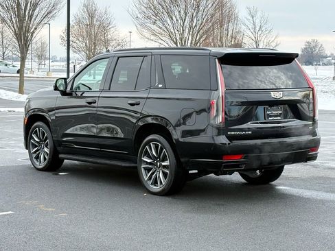 Used 2023 Cadillac Escalade Sport image 5