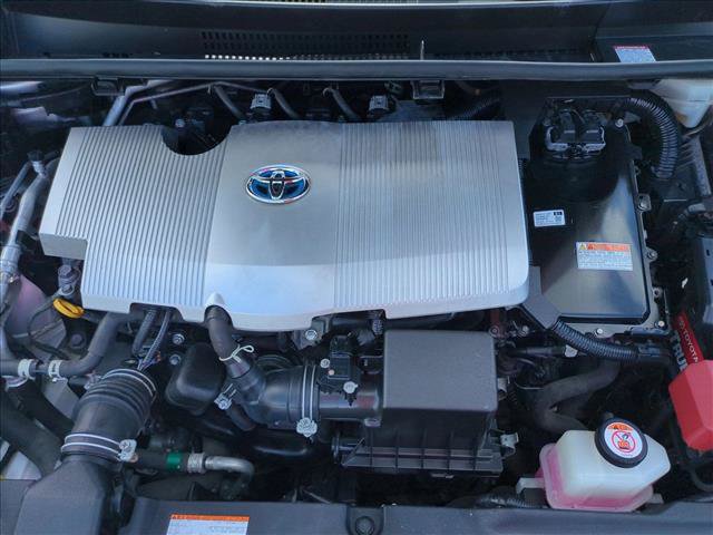 Used 2022 Toyota Prius L Eco FWD image 21