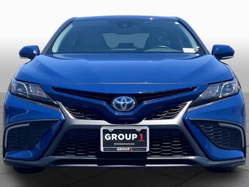 Used 2024 Toyota Camry SE w/ Audio Upgrade Package FWD image 4