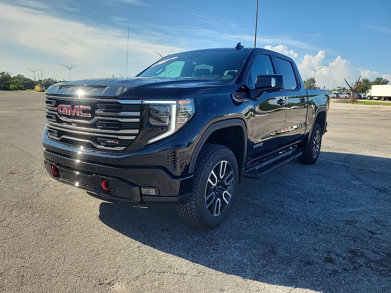 New 2026 GMC Sierra 1500 AT4 w/ AT4 Premium Package AWD/4WD image 2