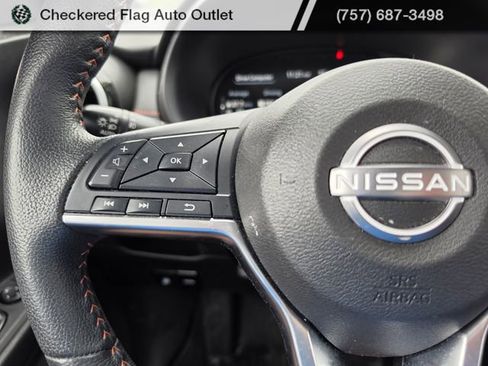 Used 2023 Nissan Kicks SR FWD image 12