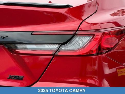 Used 2025 Toyota Camry XSE FWD image 28