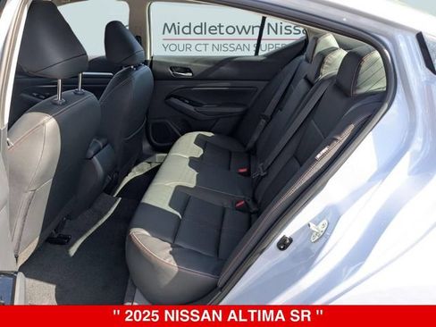 New 2025 Nissan Altima 2.5 SR w/ SR Premium Package FWD image 24